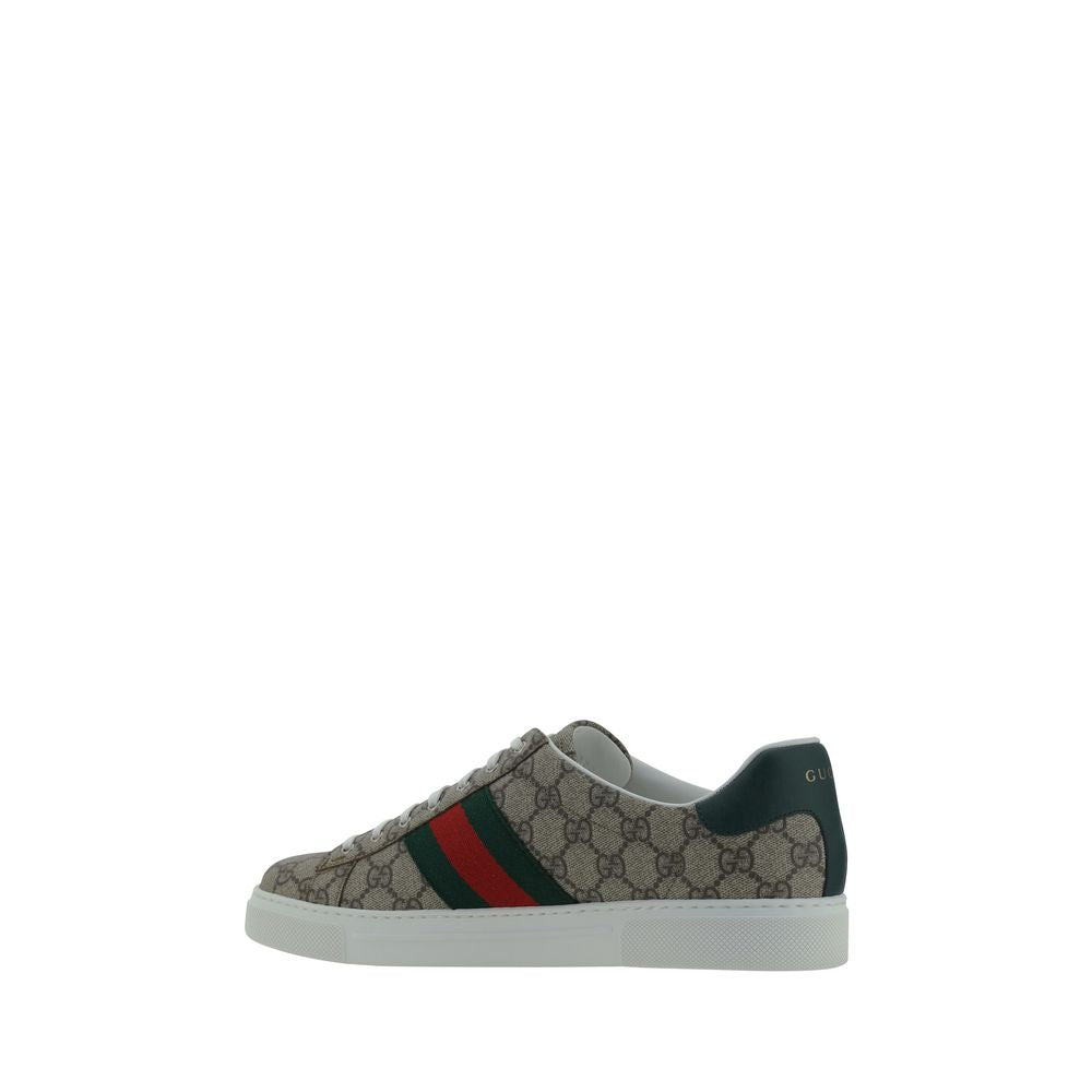 Gucci beige GG Supreme fabric low top sneakers