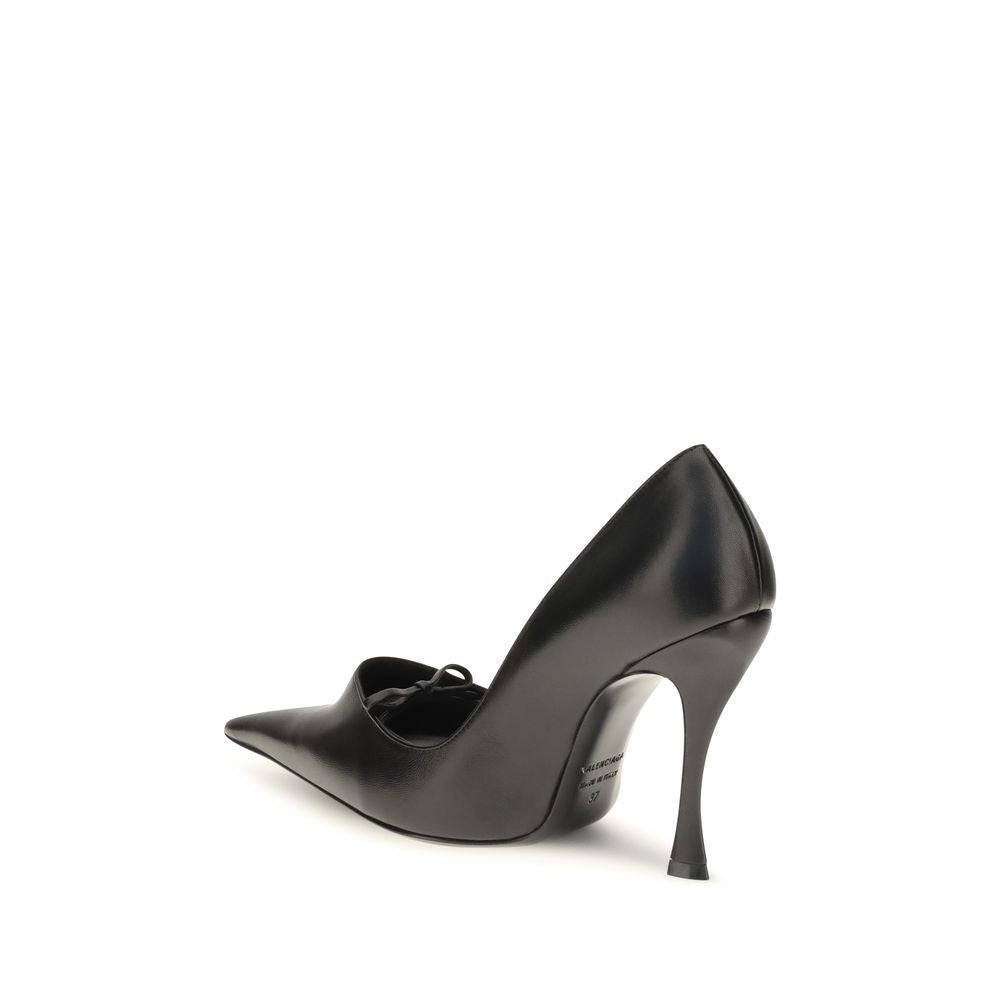Balenciaga Bloom Nappa Lamb Leather Pumps – Black