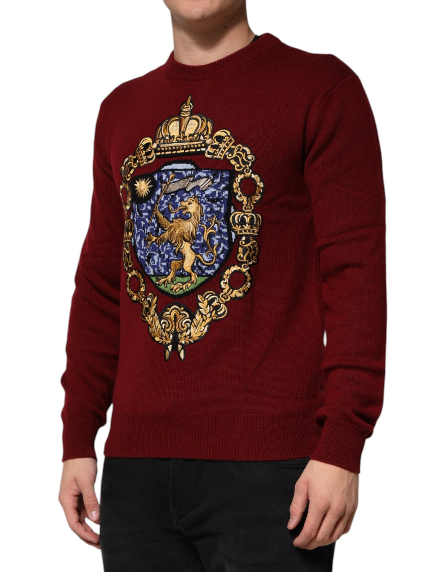 Dolce & Gabbana Burgundy Cashmere Lion Crest Pullover Sweater