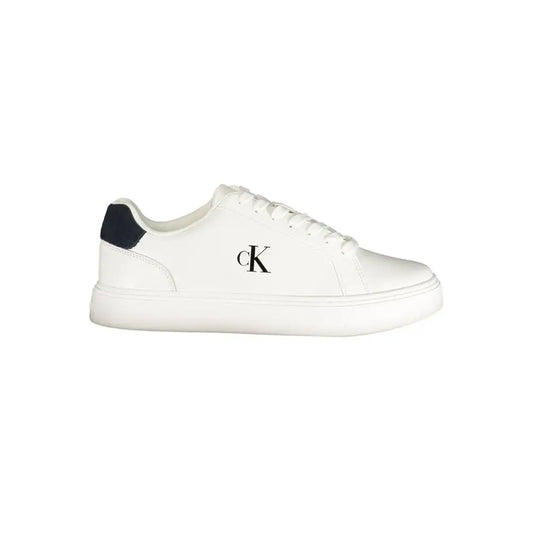 Calvin klein bianco poliuretano sneaker med sort hæl og ck logo