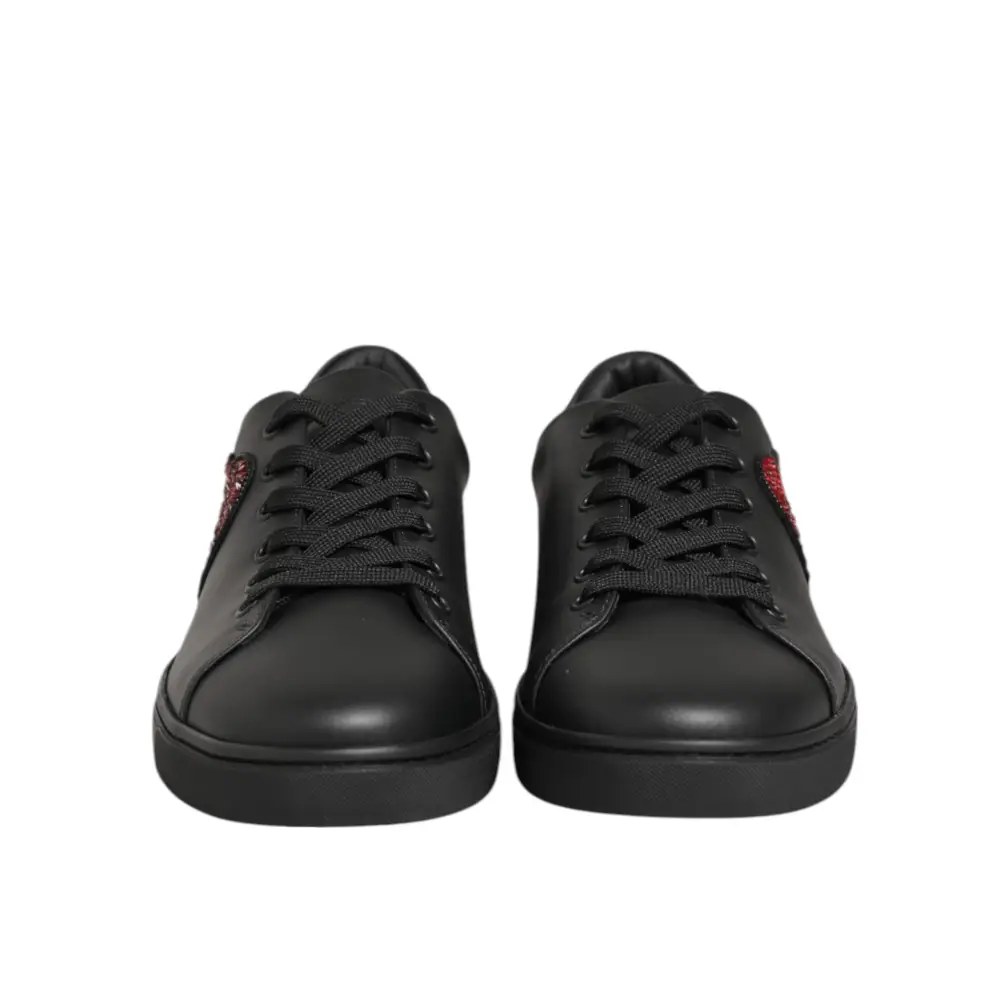 Dolce & Gabbana gabbana black leather sneakers med røde glitter hjerter