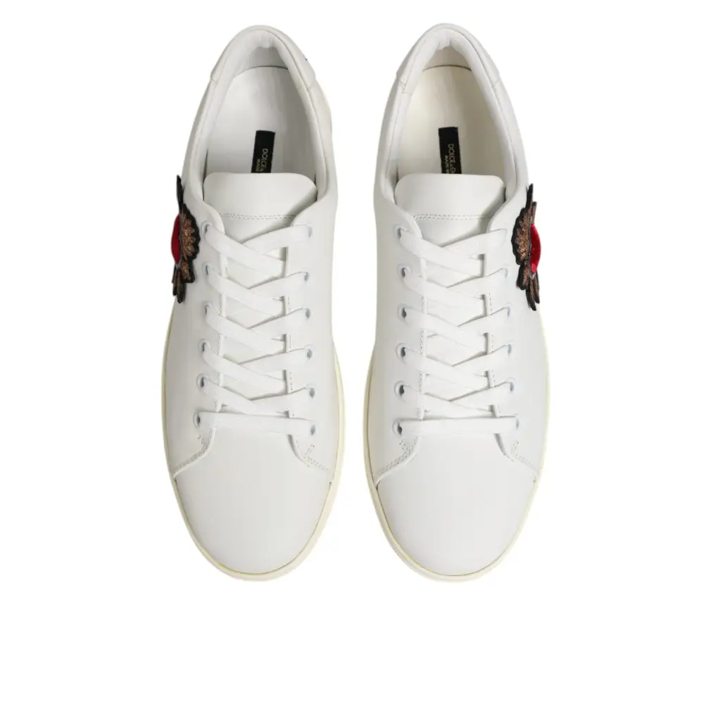 Dolce & Gabbana white leather Sacre Heart sneakers med røde og sorte blomsterbroderier