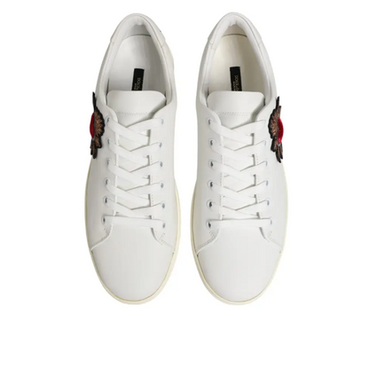 Dolce & Gabbana white leather Sacre Heart sneakers med røde og sorte blomsterbroderier